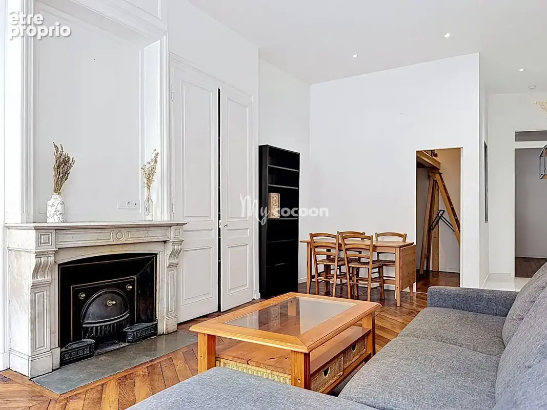 Lyon 07 - Saint André - T2 bis - 53,03 m² - photo 4