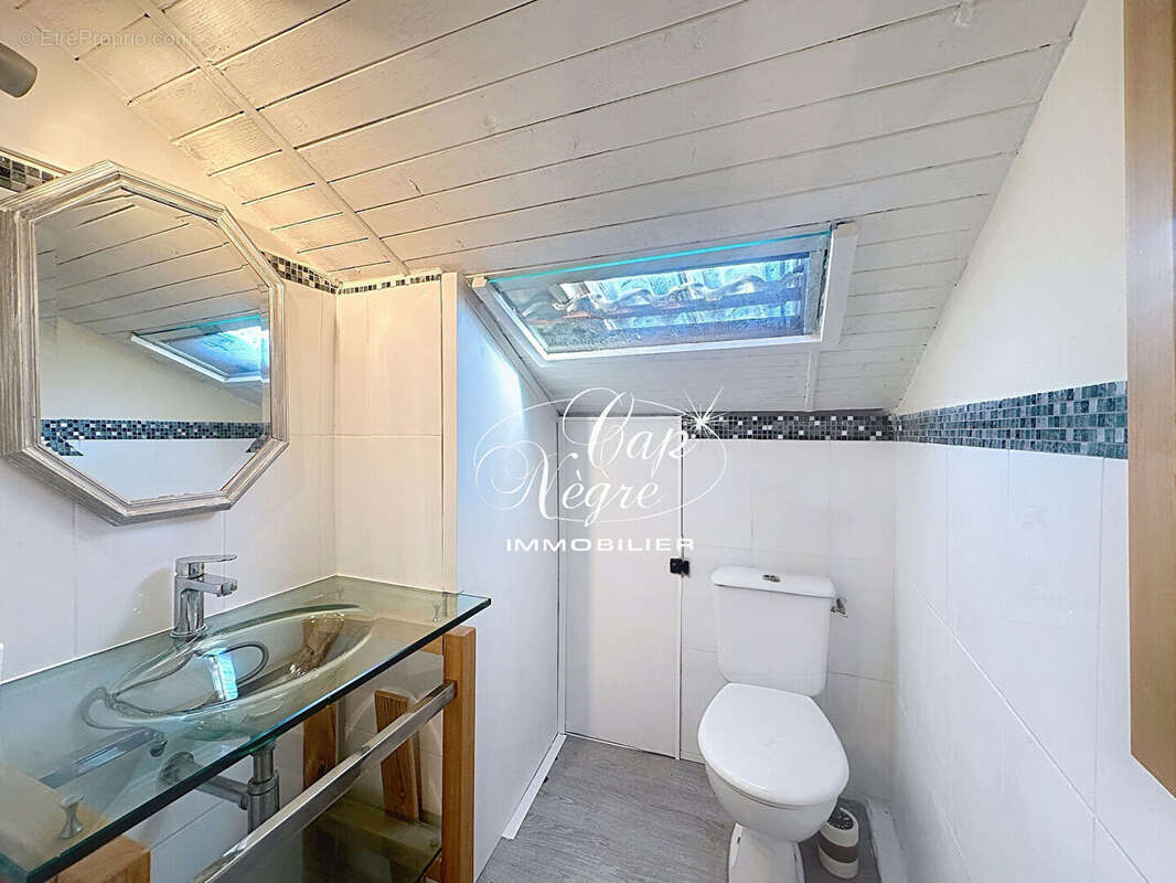 Appartement à BORMES-LES-MIMOSAS