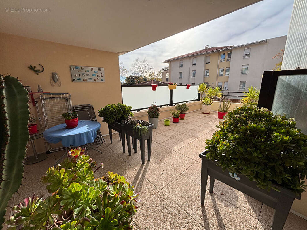 Appartement à MARSEILLE-12E