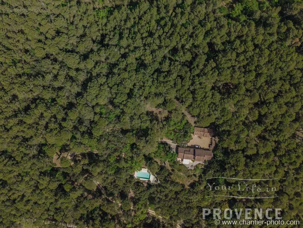 Maison à SAINT-ANTONIN-DU-VAR