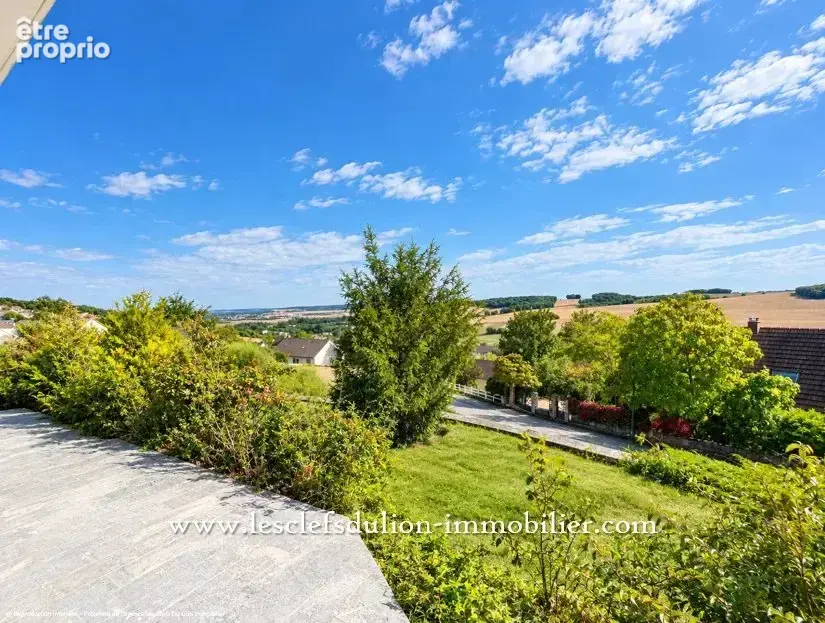 Élégante maison traditionnelle avec vue dominante - photo 9