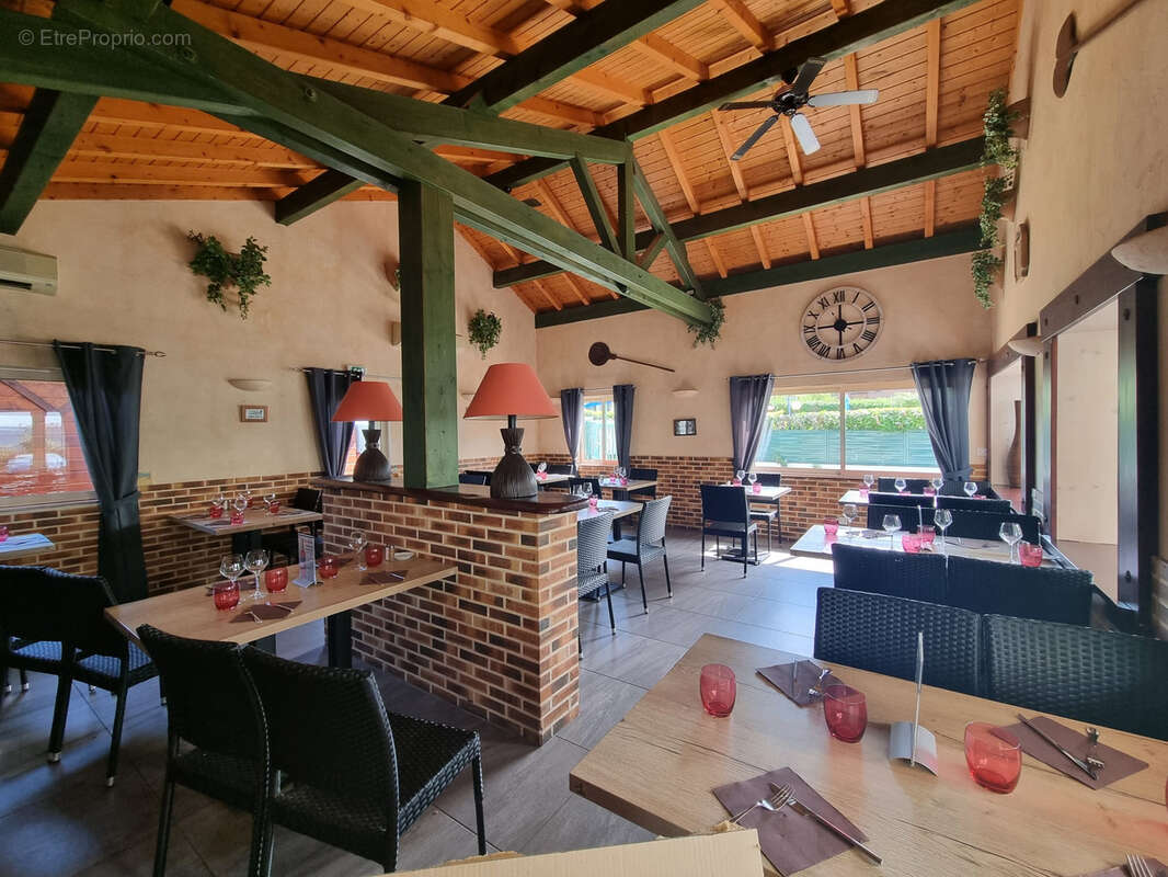 Commerce à MARGENCEL