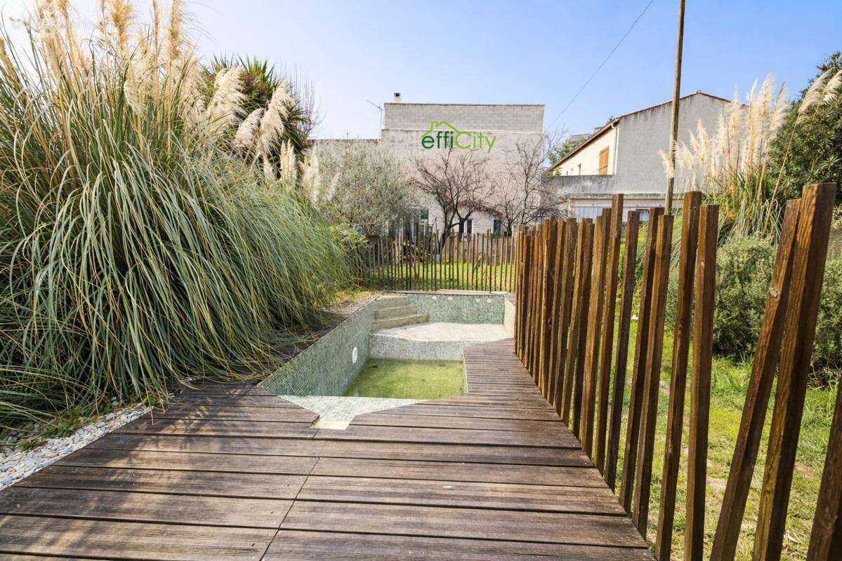 Maison à MARSEILLE-10E