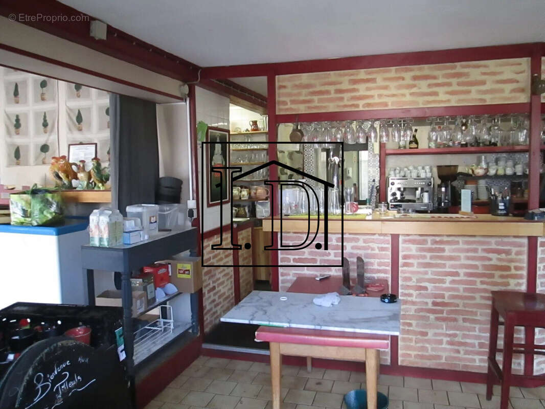 Appartement à BOURDEILLES