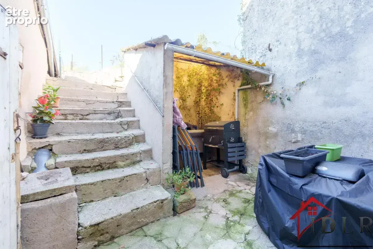 Maison de village de 105 m2   4 chambres et terrain de 962 m - photo 10