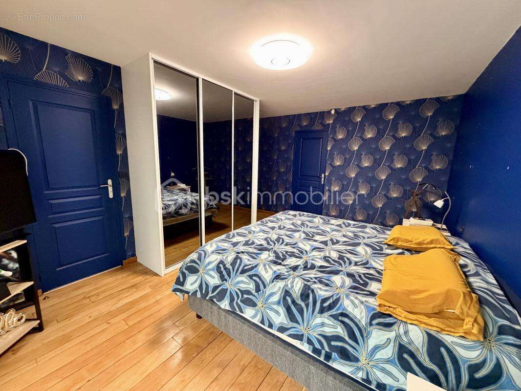 Propriété d'Architecte de 347 m² habitable avec garage et jardin à Charleville - Mézières - photo 4