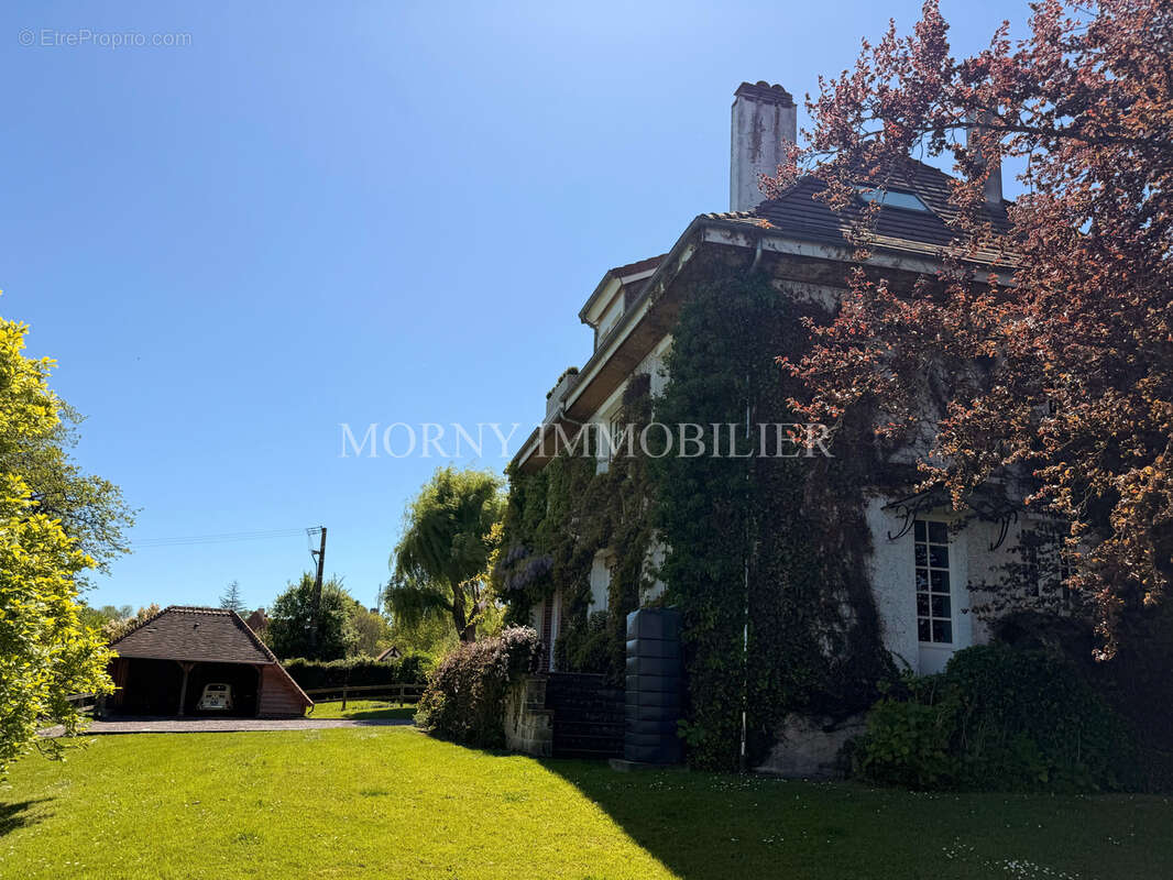 Maison à BEAUMONT-EN-AUGE