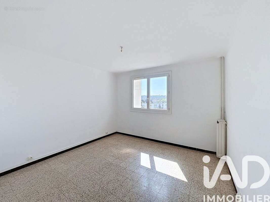 Photo 8 - Appartement à MARSEILLE-13E