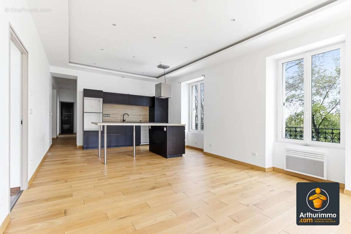 Appartement à GIVORS