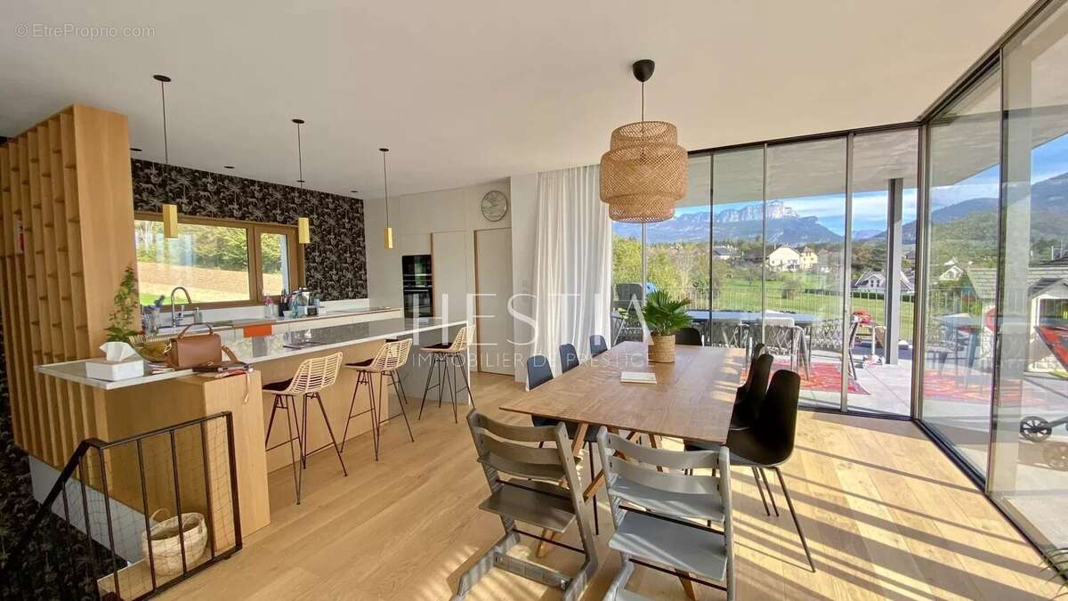 Maison à ANNECY-LE-VIEUX