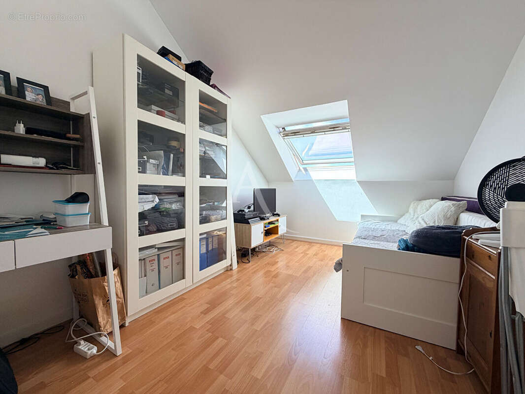 Appartement Gif Sur Yvette 5 pièce(s) 100,07m2 - photo 10