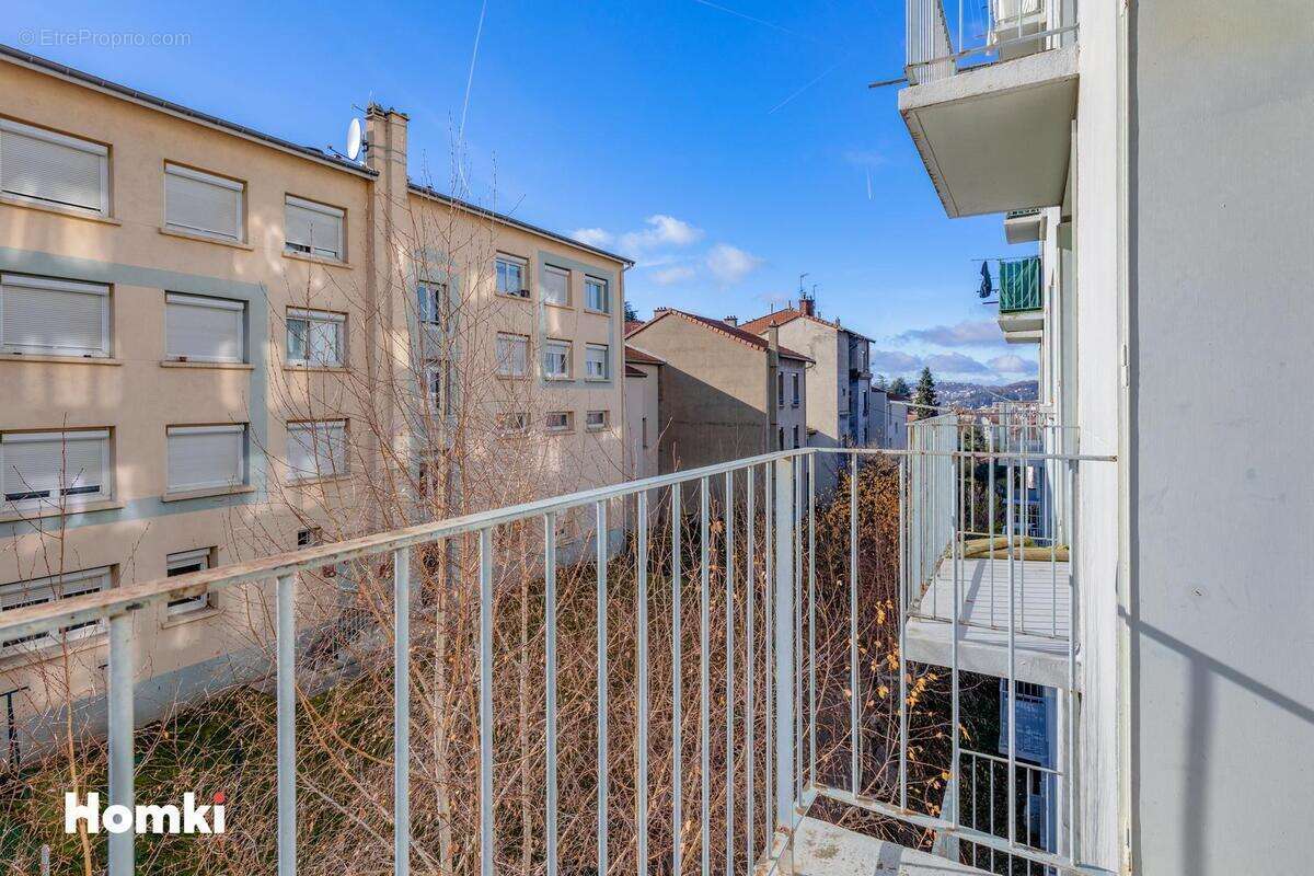 Appartement à SAINT-ETIENNE