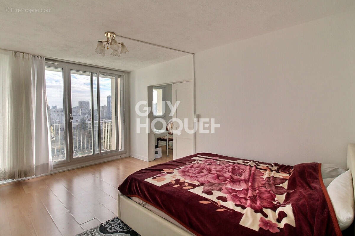 Appartement à EPINAY-SUR-SEINE