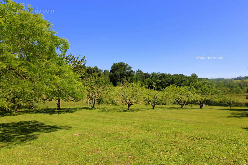 Maison à SALLEBOEUF