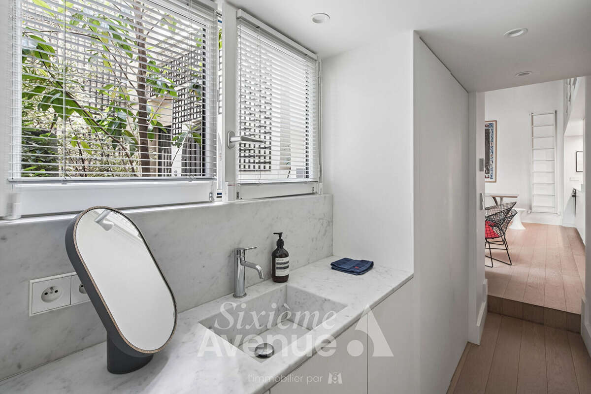 Appartement à PARIS-4E