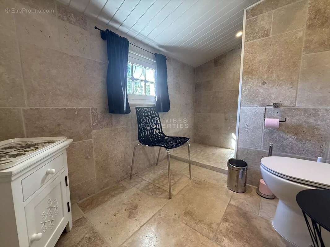 Maison à MOUANS-SARTOUX