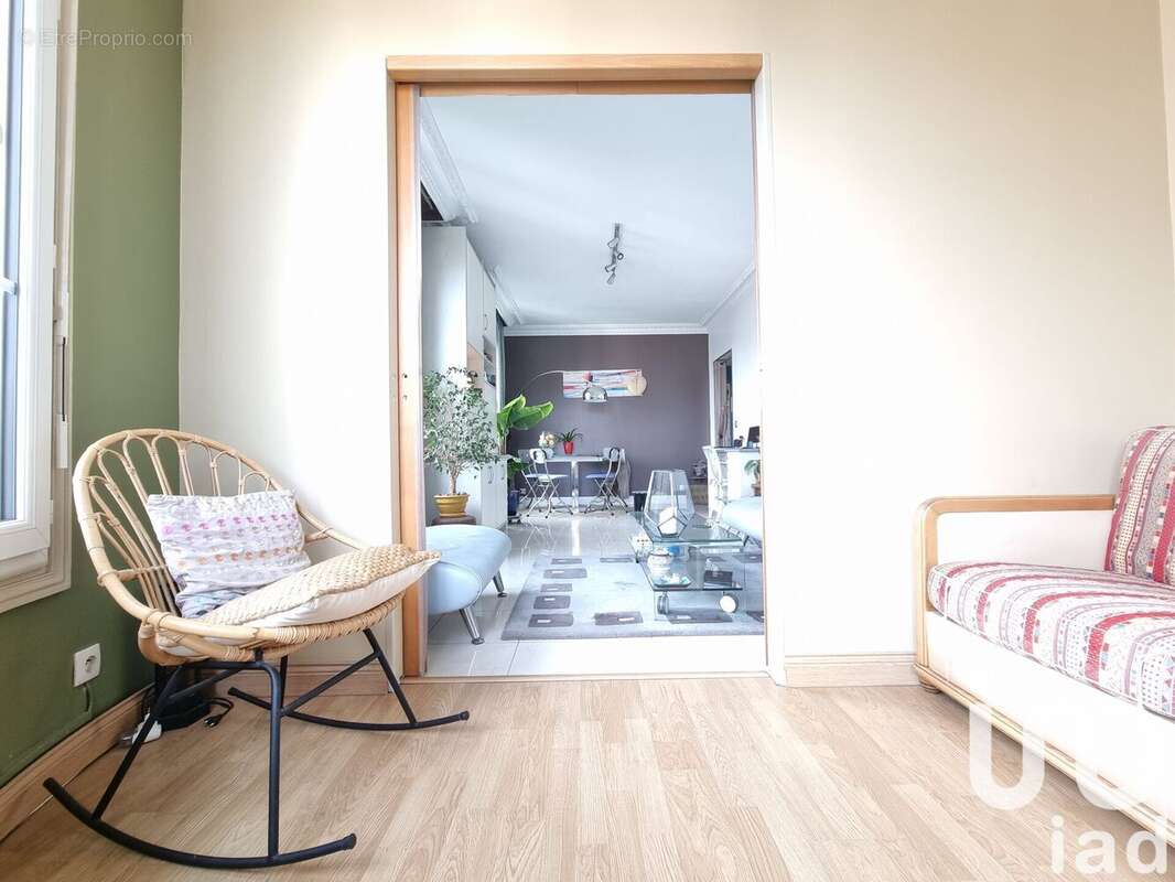 Photo 2 - Appartement à VITRY-SUR-SEINE