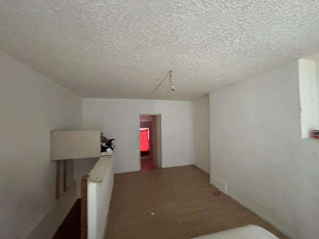 Maison à COMMENTRY
