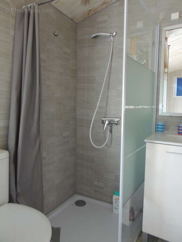 Maison à CHENAC-SAINT-SEURIN-D'UZET