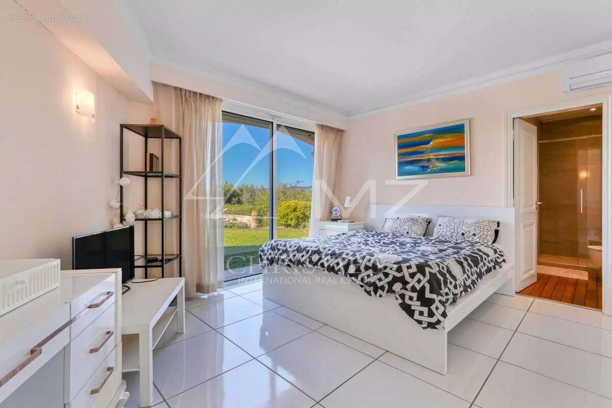 Maison à MOUANS-SARTOUX