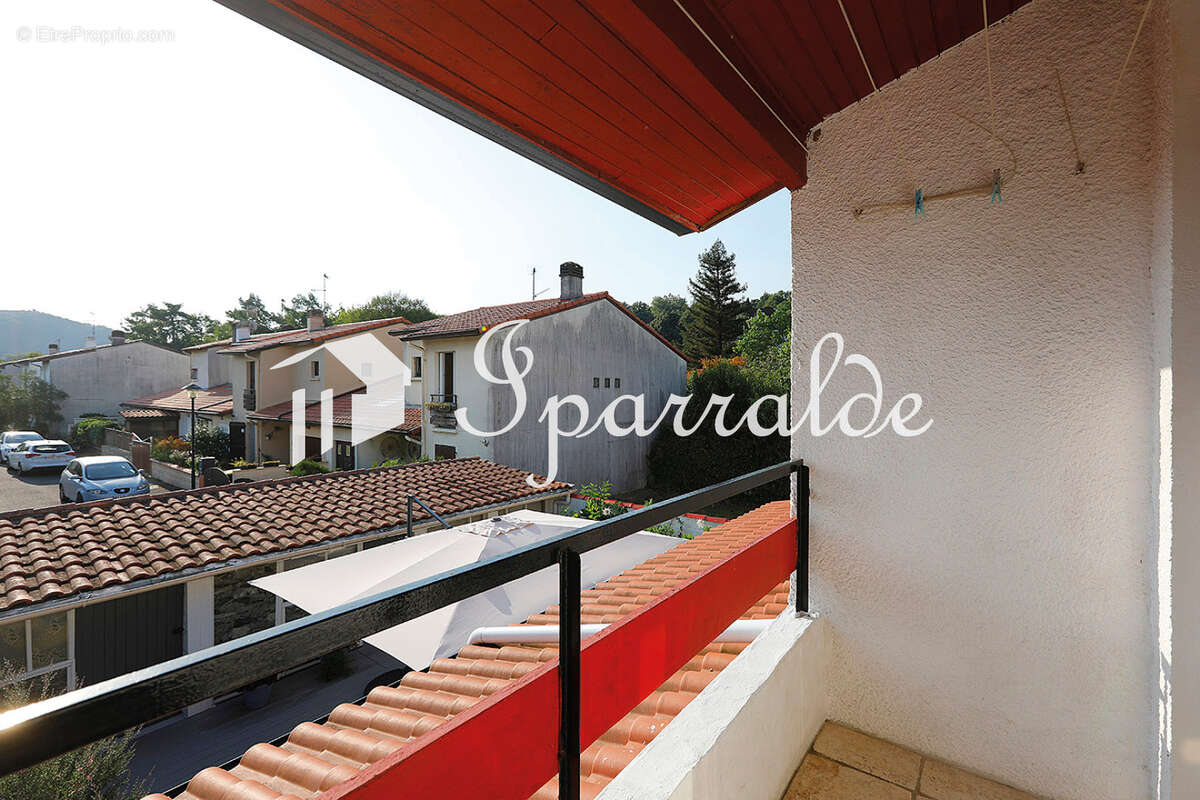 Grande maison familiale F5 lumineuse avec garage, double terrasse et beaux volumes - photo 22