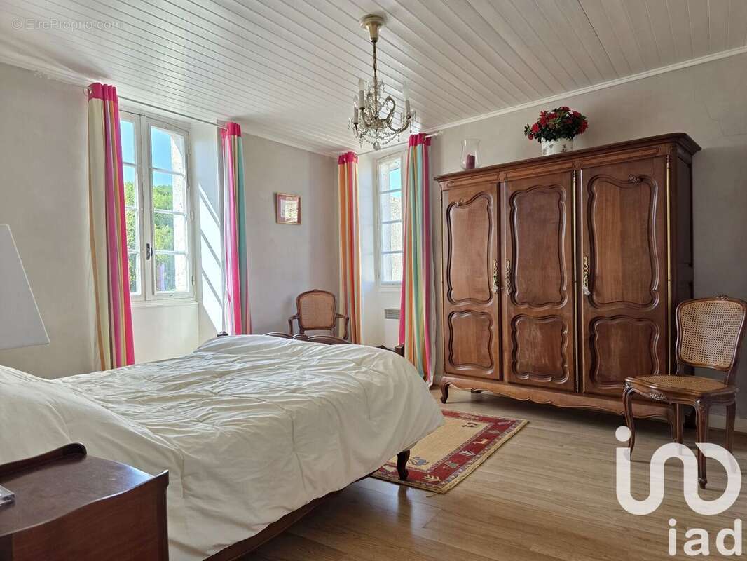 Photo 8 - Maison à MORNAC