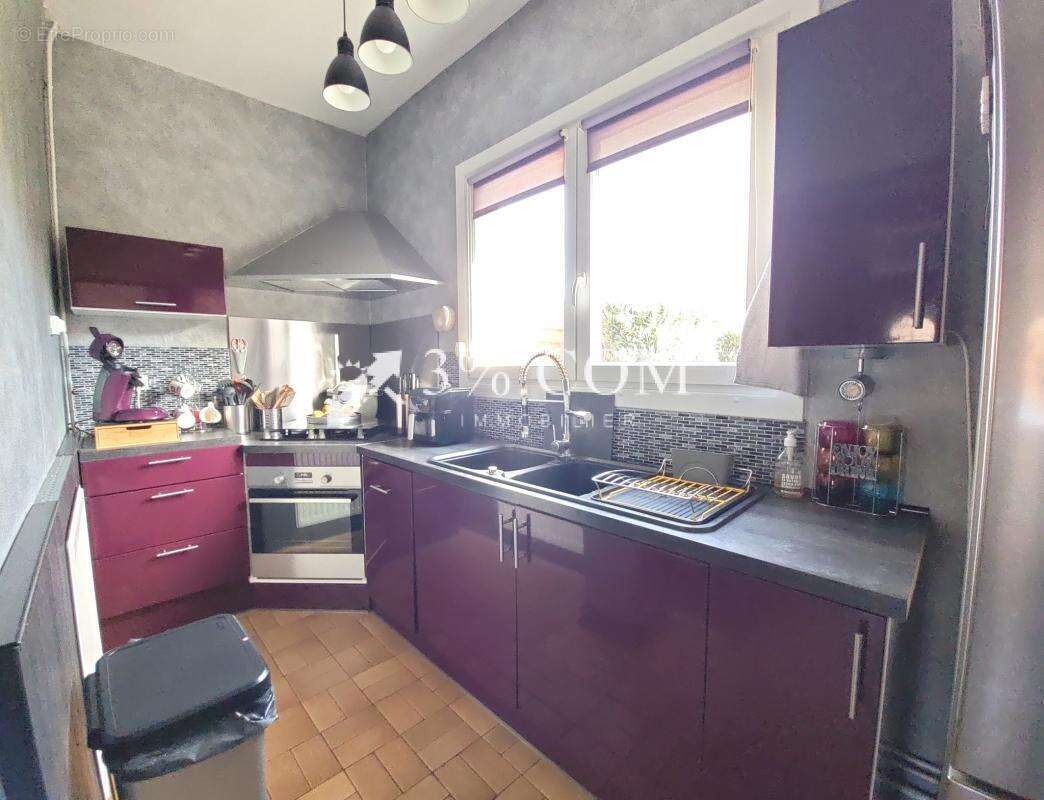 Maison à LA CHAPELLE-D&#039;ARMENTIERES