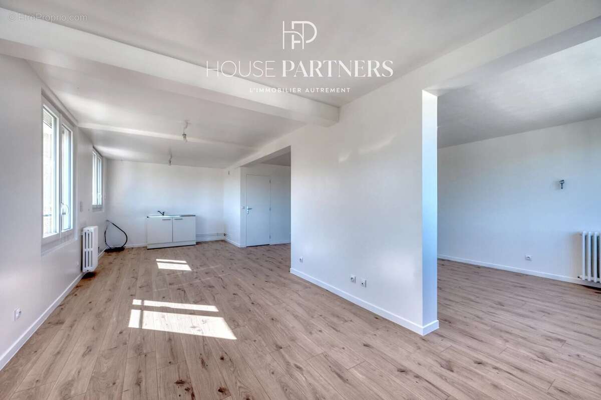 Appartement à BOUGIVAL