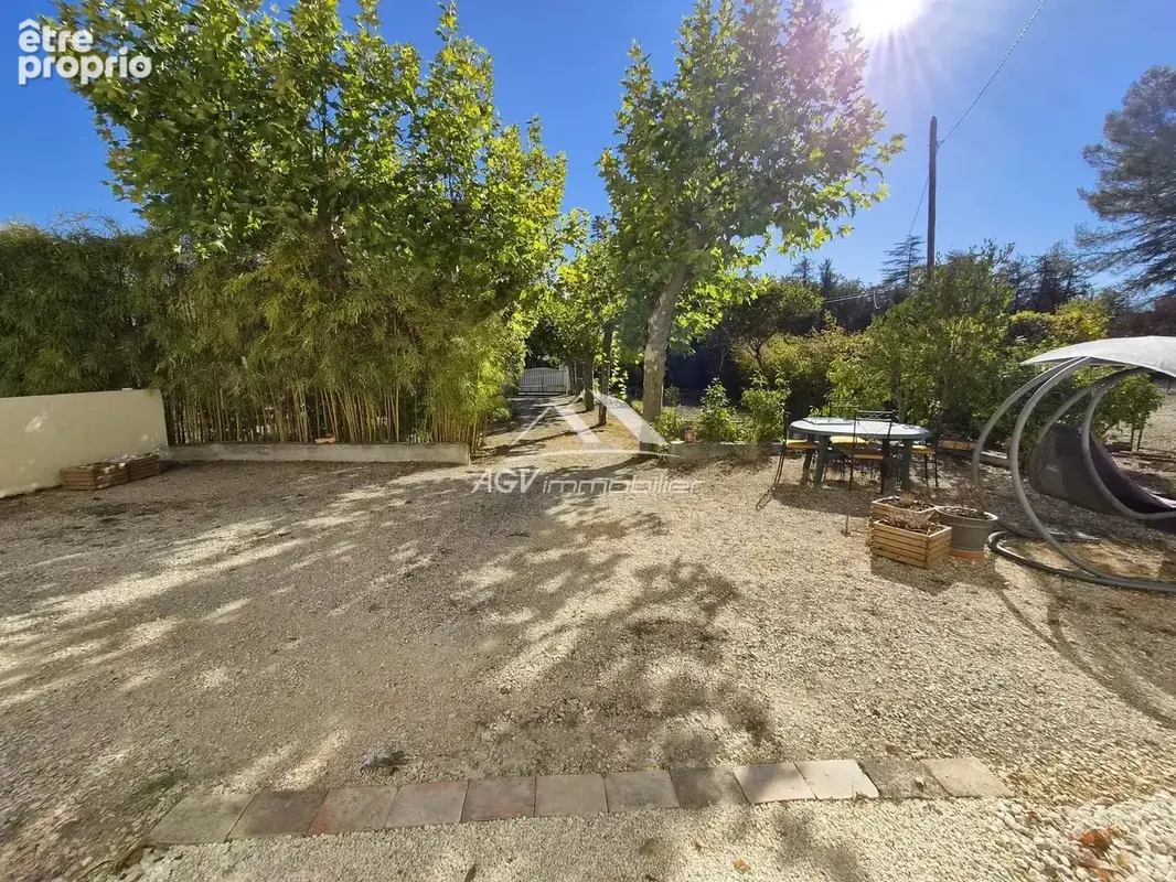 Saint Ambroix mas sur 2209 m² de terrain - photo 3