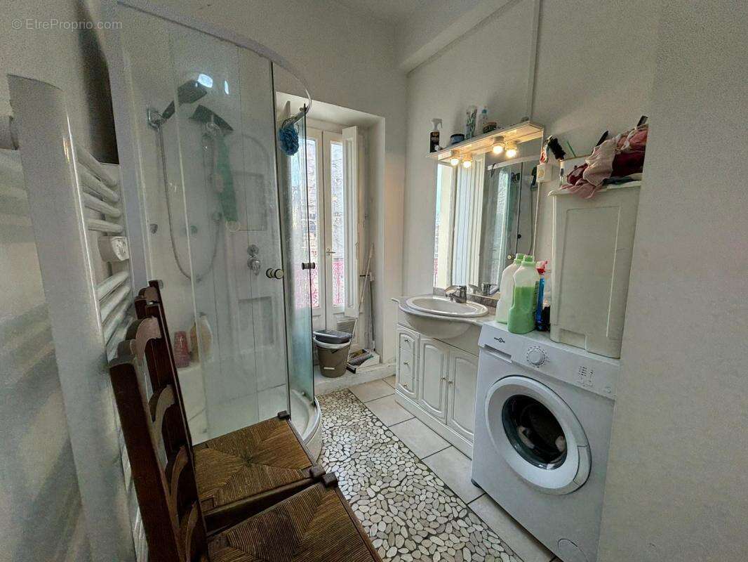 Immeuble d'investissement quartier Madeleine - photo 17