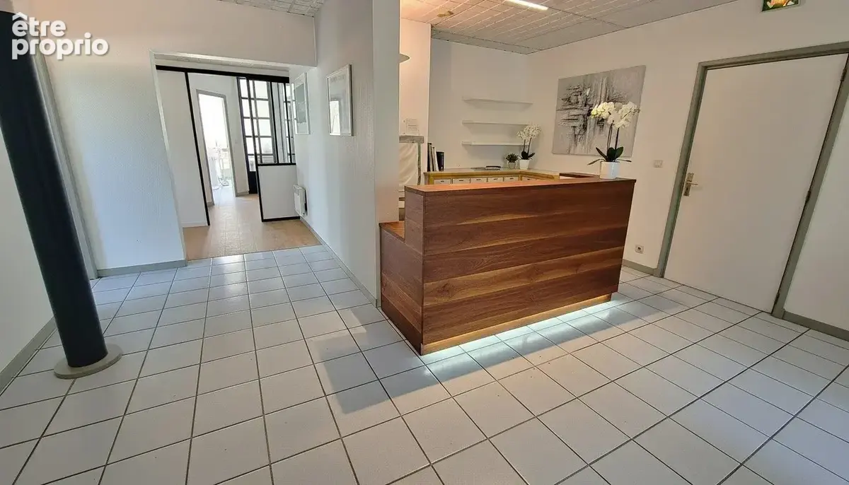 Appartement à LA VILLE-AUX-DAMES