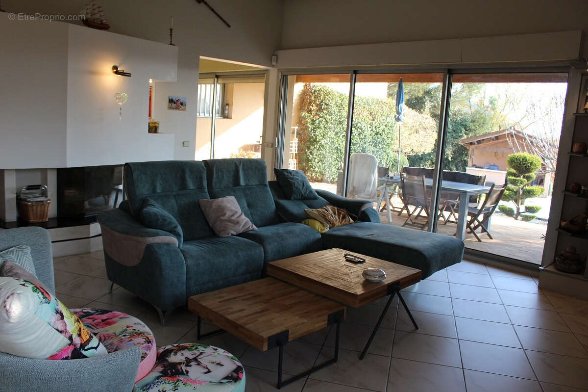 Maison à ROUSSILLON