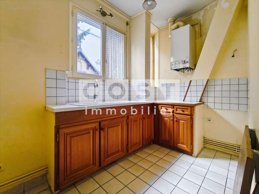 Appartement à ASNIERES-SUR-SEINE