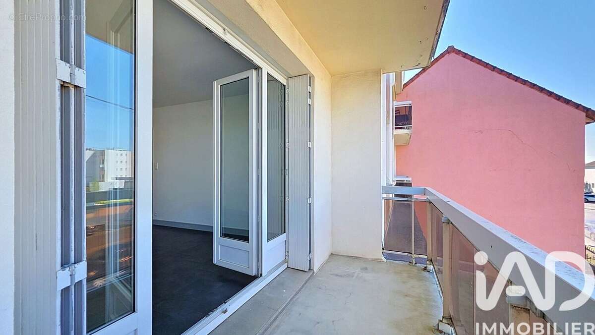 Photo 7 - Appartement à YZEURE