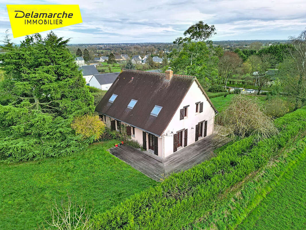 Maison à QUETTREVILLE-SUR-SIENNE