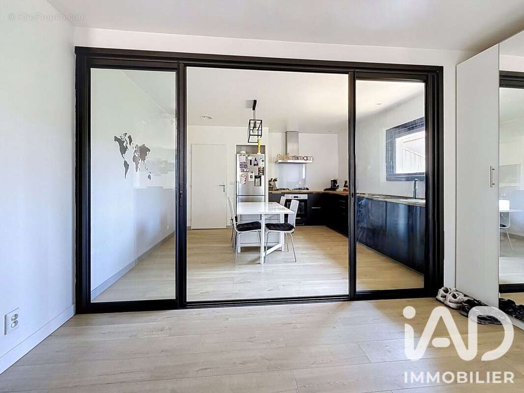 Maison 127 m² à Saint-Genies-De-Fontedit  - photo 5