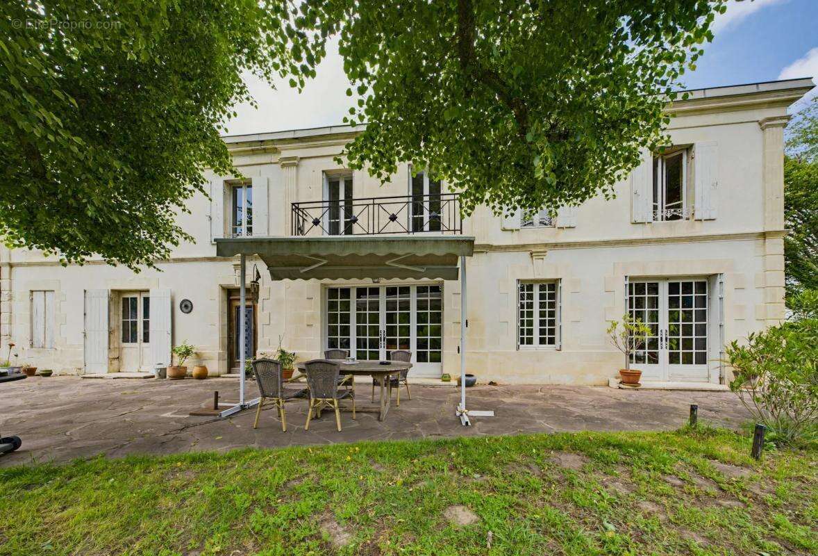 Maison à CLERAC