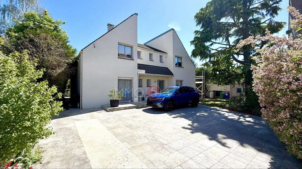 Maison à LE RAINCY