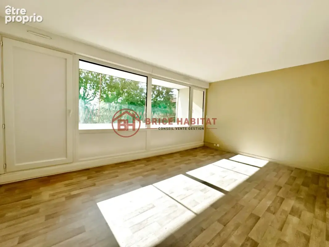 Photo Appartement à Villeneuve-D'ascq au prix de 134 000€