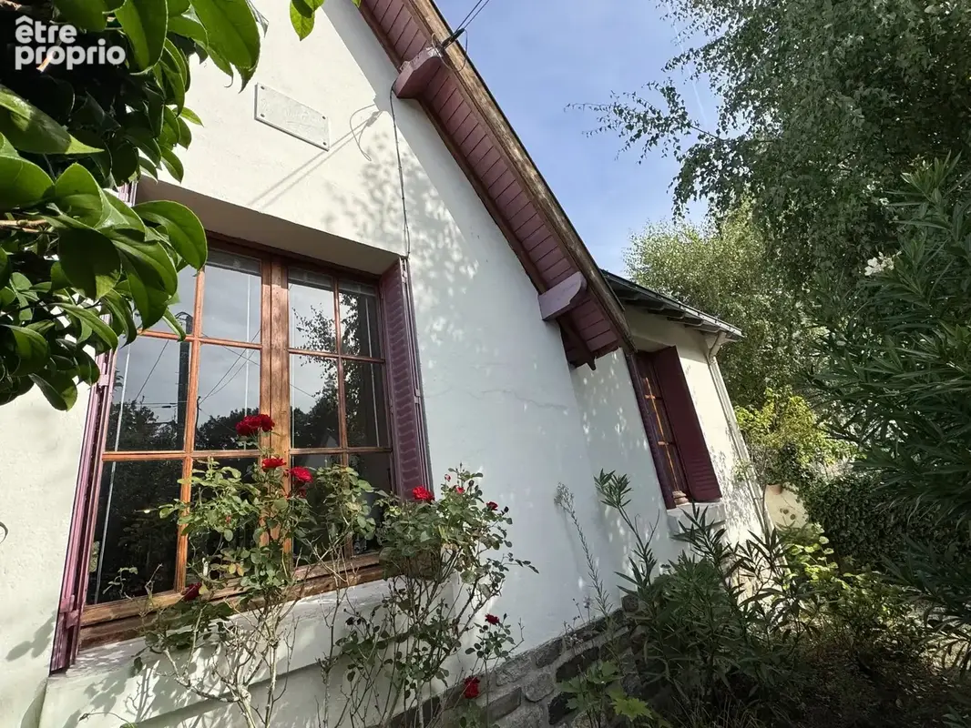 ORVAULT Maison pleine de charme sur beau jardin - photo 3