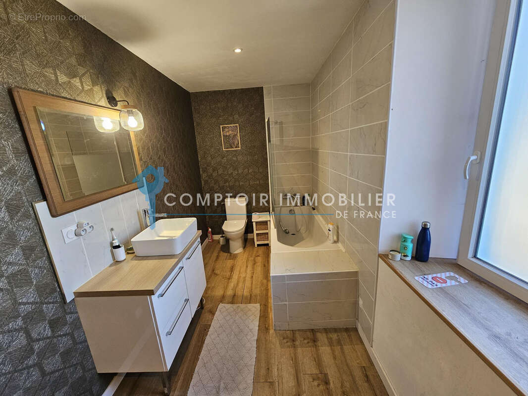 A vendre- Martres de rivière 31210 - Maison corps de ferme rénové T4 de 165 m2 avec dépendances - photo 9