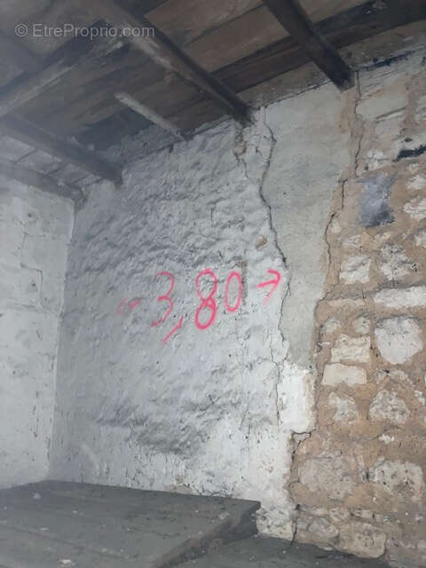 Maison à MONTLIEU-LA-GARDE