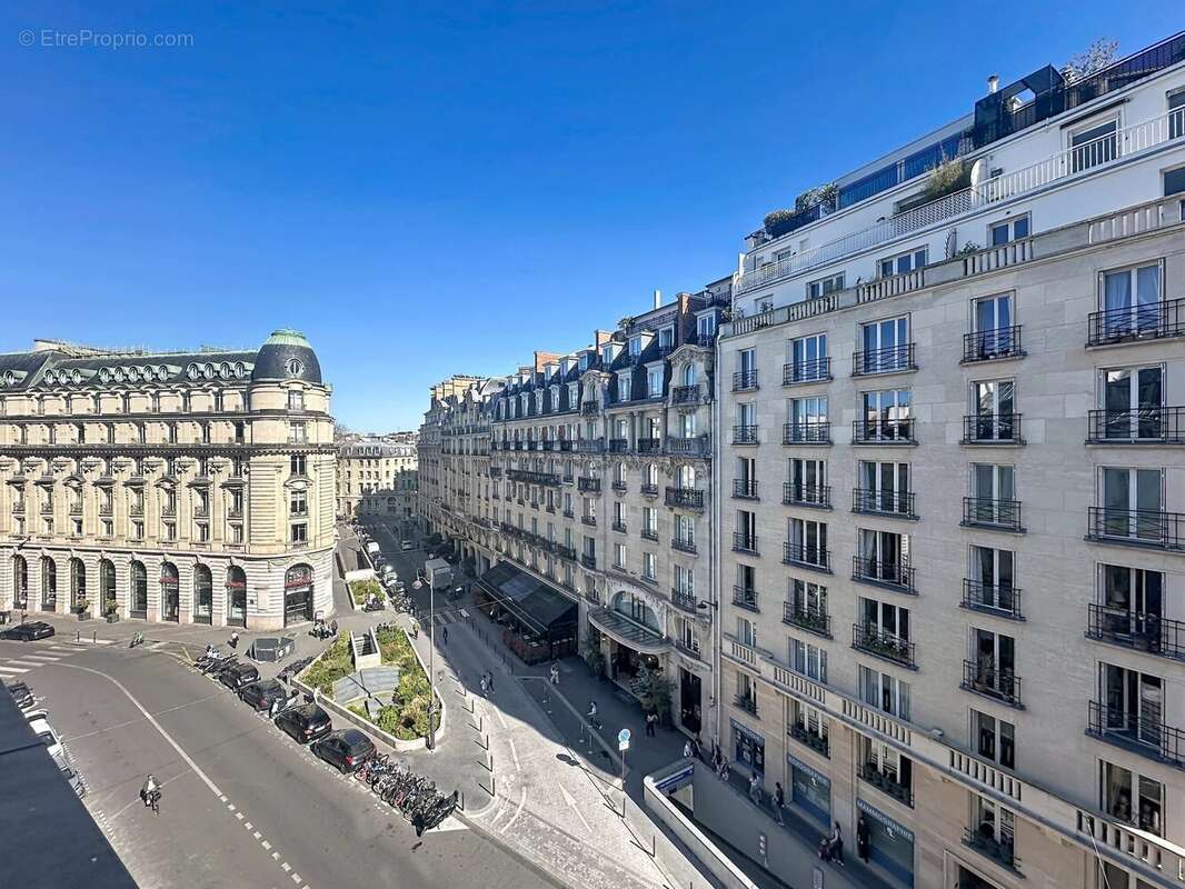 Appartement à PARIS-7E