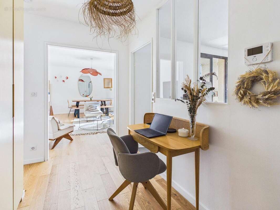 Photo 8 - Appartement à ASNIERES-SUR-SEINE