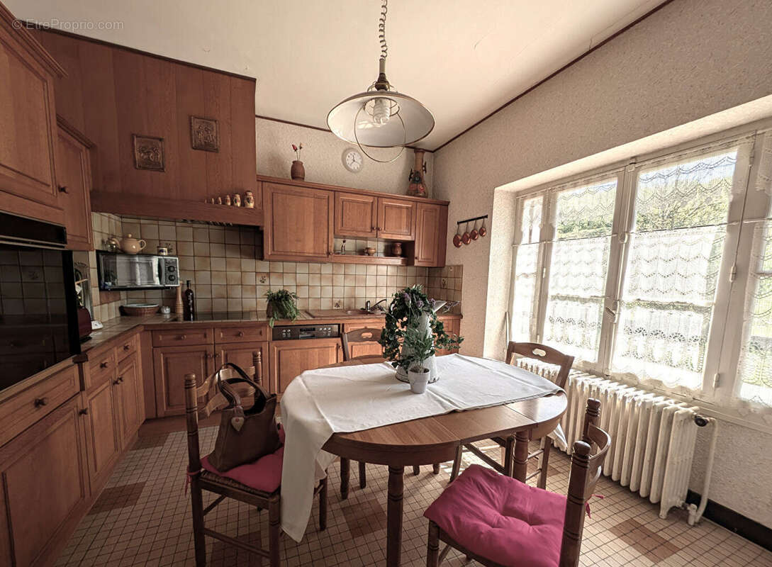 Maison à MILHARS