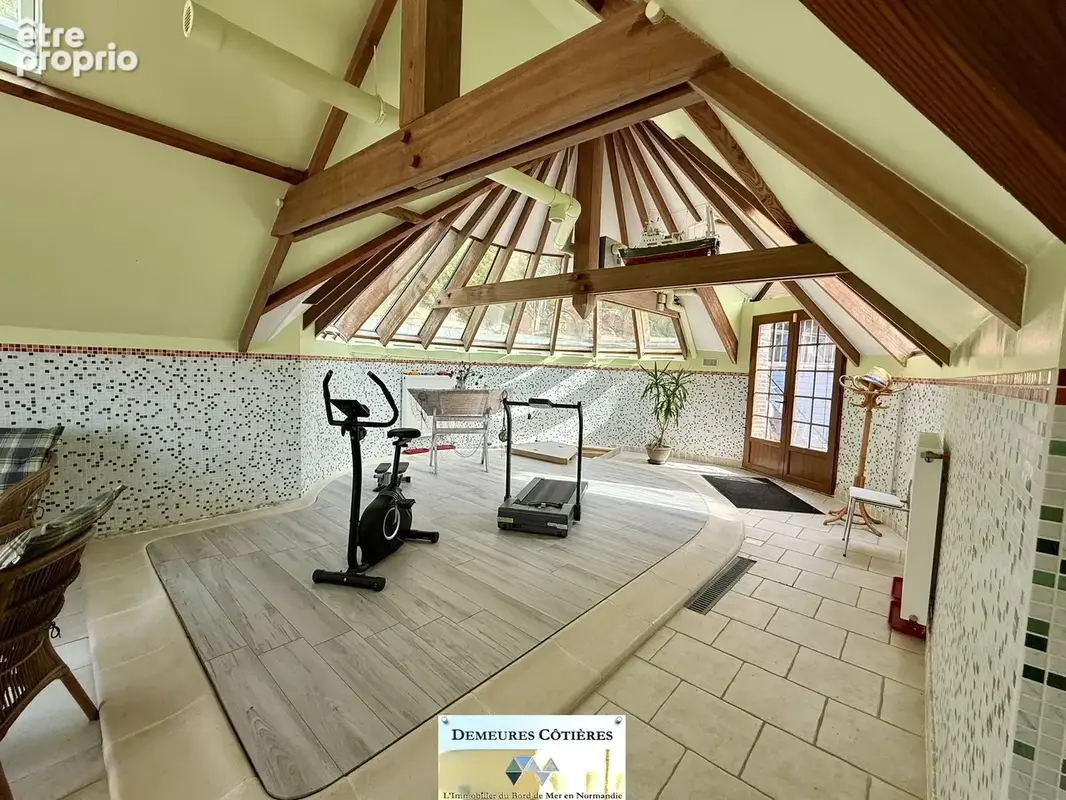 Propriete atypique au coeur d'YPORT, avec jardin - garage - piscine - photo 23