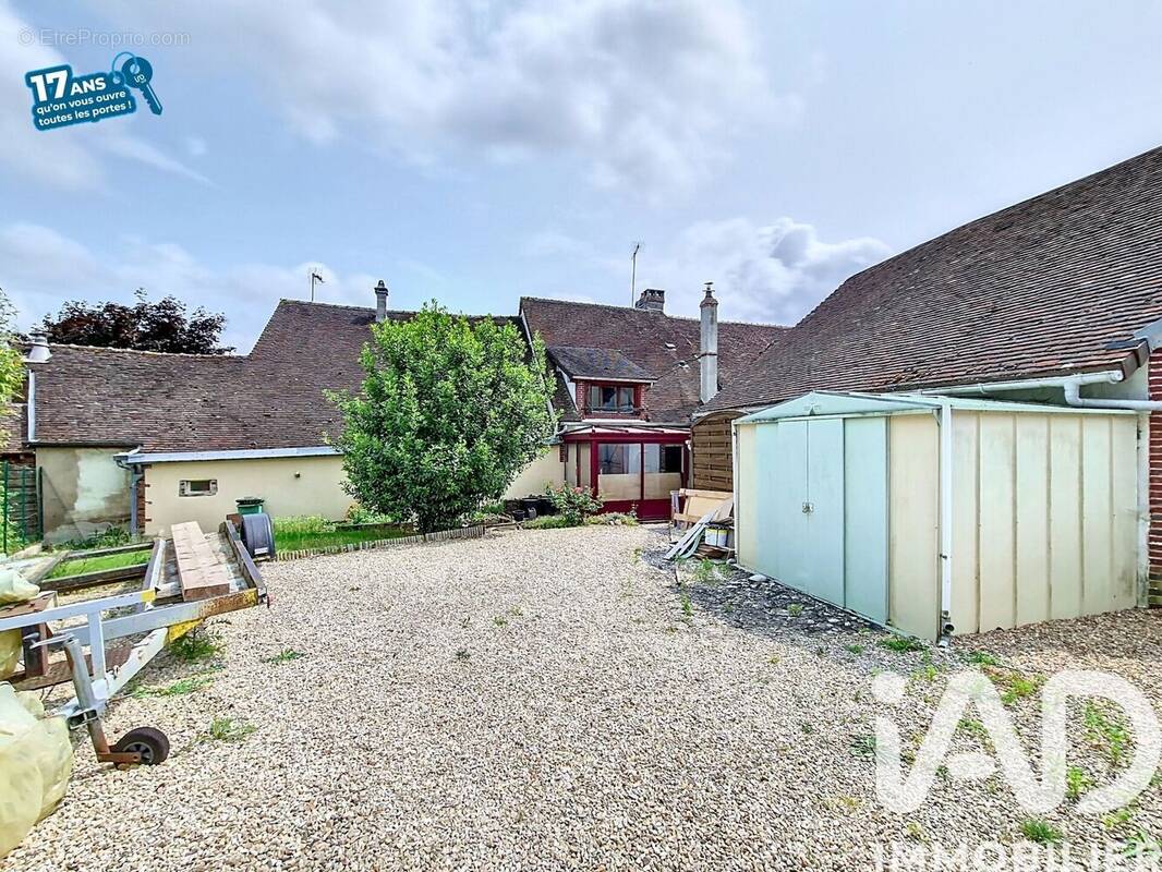 Photo 1 - Maison à LES ORMES