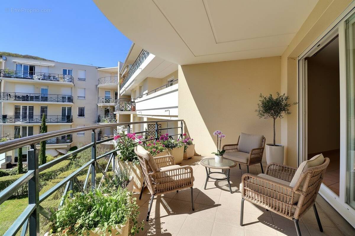 Appartement à CHAMALIERES