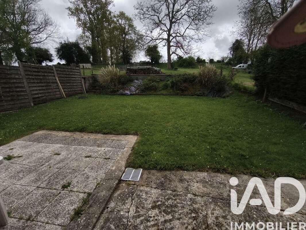 Maison 125 m² à Nibas  - photo 4
