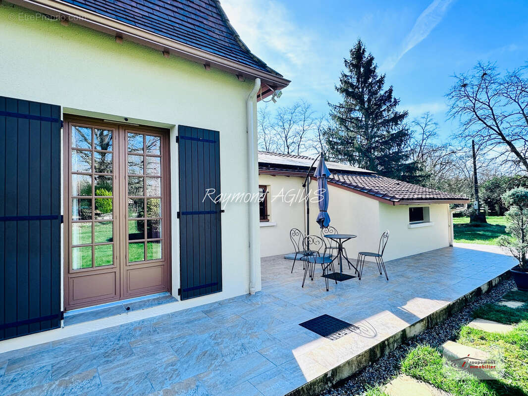 Maison à EYMET